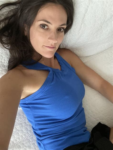 MilfGoddess82 GIF .